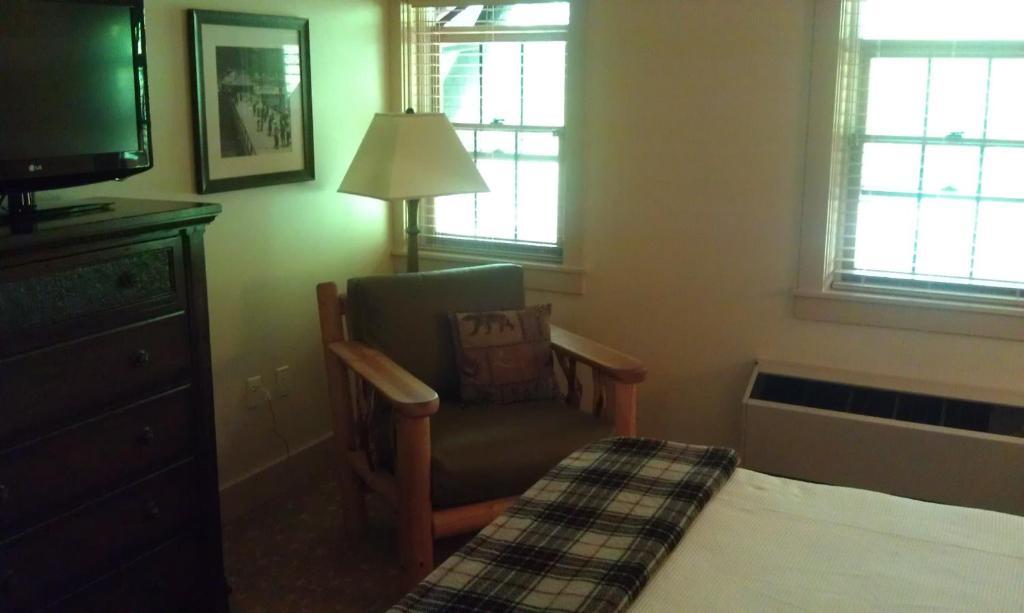 Overlook Lodge And Stone Cottages At Bear Mountain Highland Falls Room photo